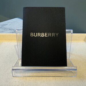 Burberry Passport Holder (GWP)